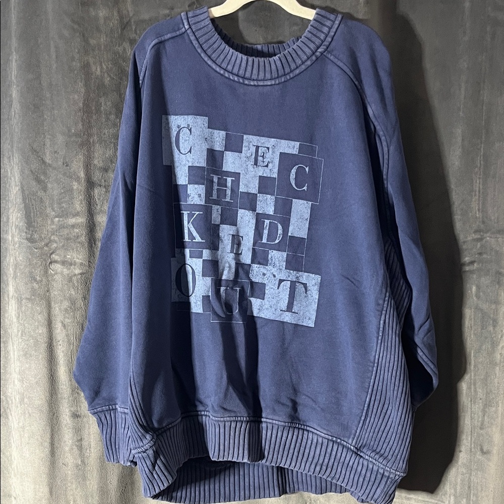 American Eagle Outfitters Navy Crewneck Sweater